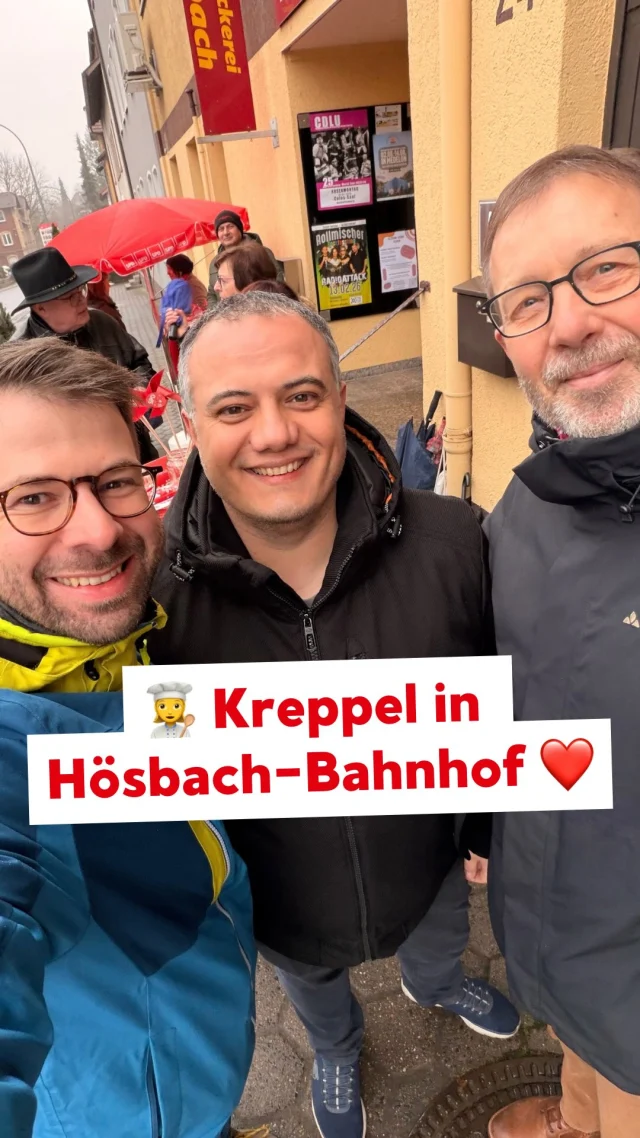 👩‍🍳 Kreppel und gute Gespräche mit den Kandidatinnen und Kandidaten für den Marktgemeinderat Hösbach in Hösbach-Bahnhof vor der Bäckerei Fischbach ❤️ @spd_hoesbach #hösbach #landkreisaschaffenburg #aschaffenburg
