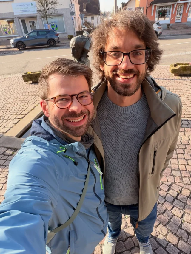 ☀️ Waffeln und Kaffee am Morgen bei knalligem Sonnenschein heute in Sailauf ❤️🫶🎈 #sailauf #landkreisaschaffenburg